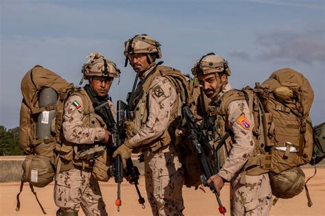 dod_uae for men